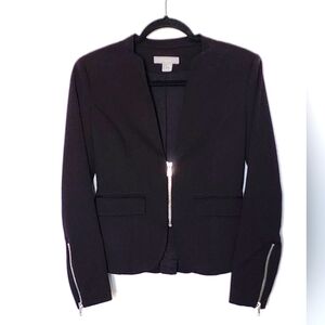 H&M Women's Black Short Jacket w/Zipper Accents.   Size US 8